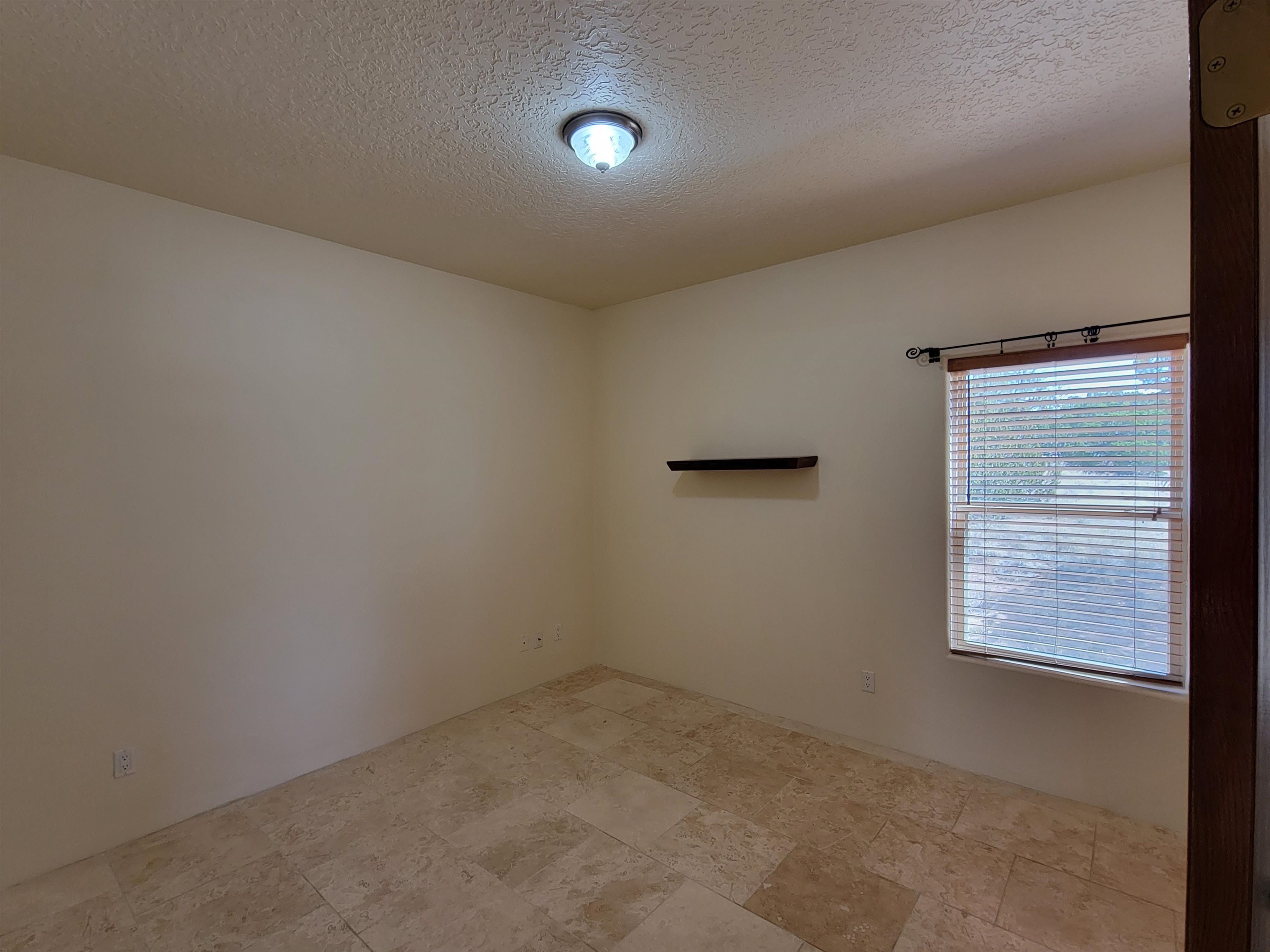 3 jornada loop, santa fe,  NM 87508