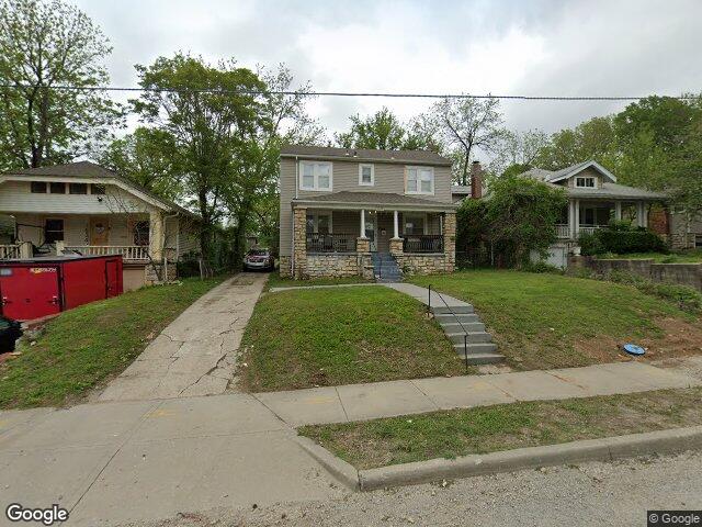 1700 e 51st st, kansas city,  MO 64110