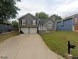 245 ne chateau dr, blue springs,  MO 64014