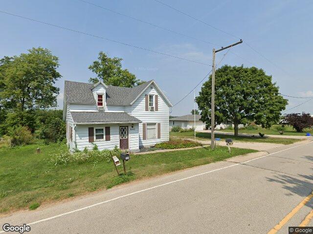3240 whittier rd, springville,  IA 52336