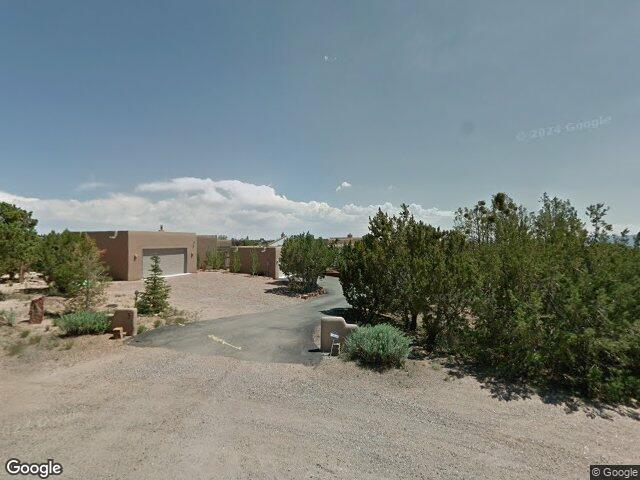 5 montana ct, santa fe,  NM 87508