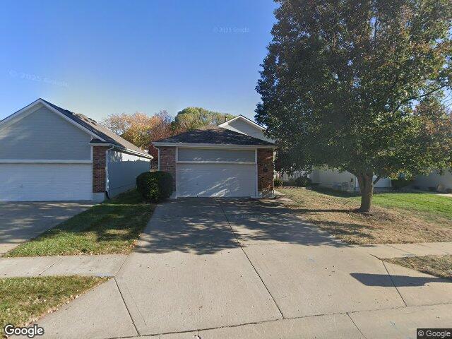 864 reese st, liberty,  MO 64068