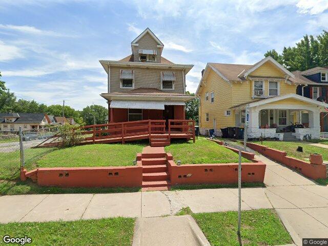 2603 agnes ave, kansas city,  MO 64127