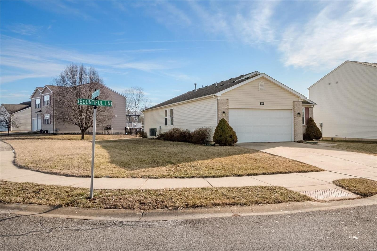 1500 bountiful ln, belleville,  IL 62220