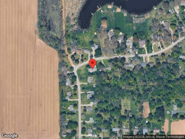 41885 e bayshore dr, paw paw,  MI 49079