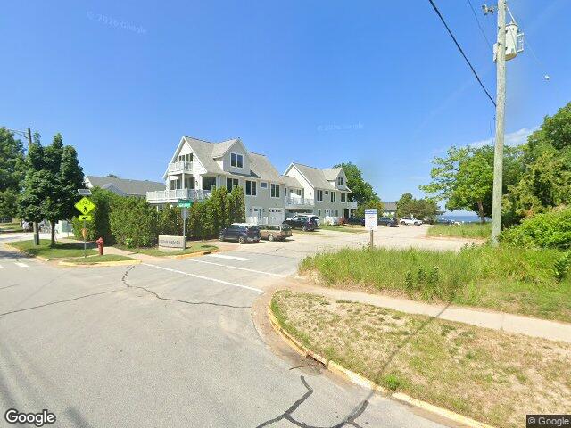 101 n shore dr #2, south haven,  MI 49090