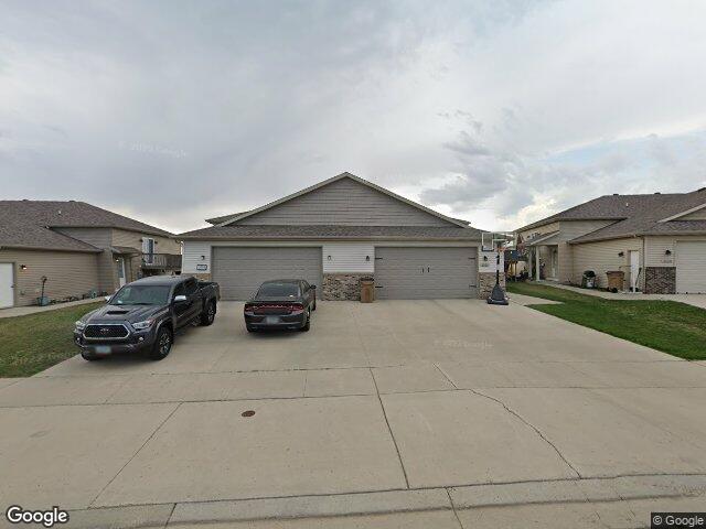 3119 8th st ne, minot,  ND 58703