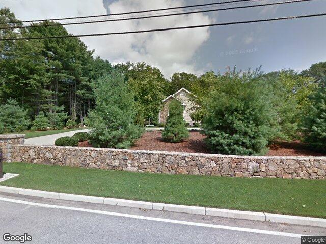 2271 middle rd, east greenwich,  RI 02818