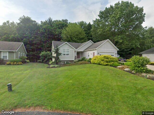 10101 compton dr, south haven,  MI 49090