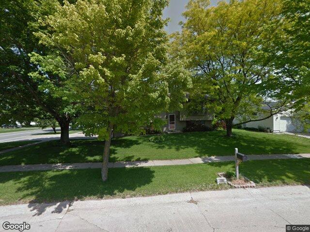 2200 a ave, marion,  IA 52302
