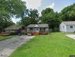9328 walnut st, kansas city,  MO 64114