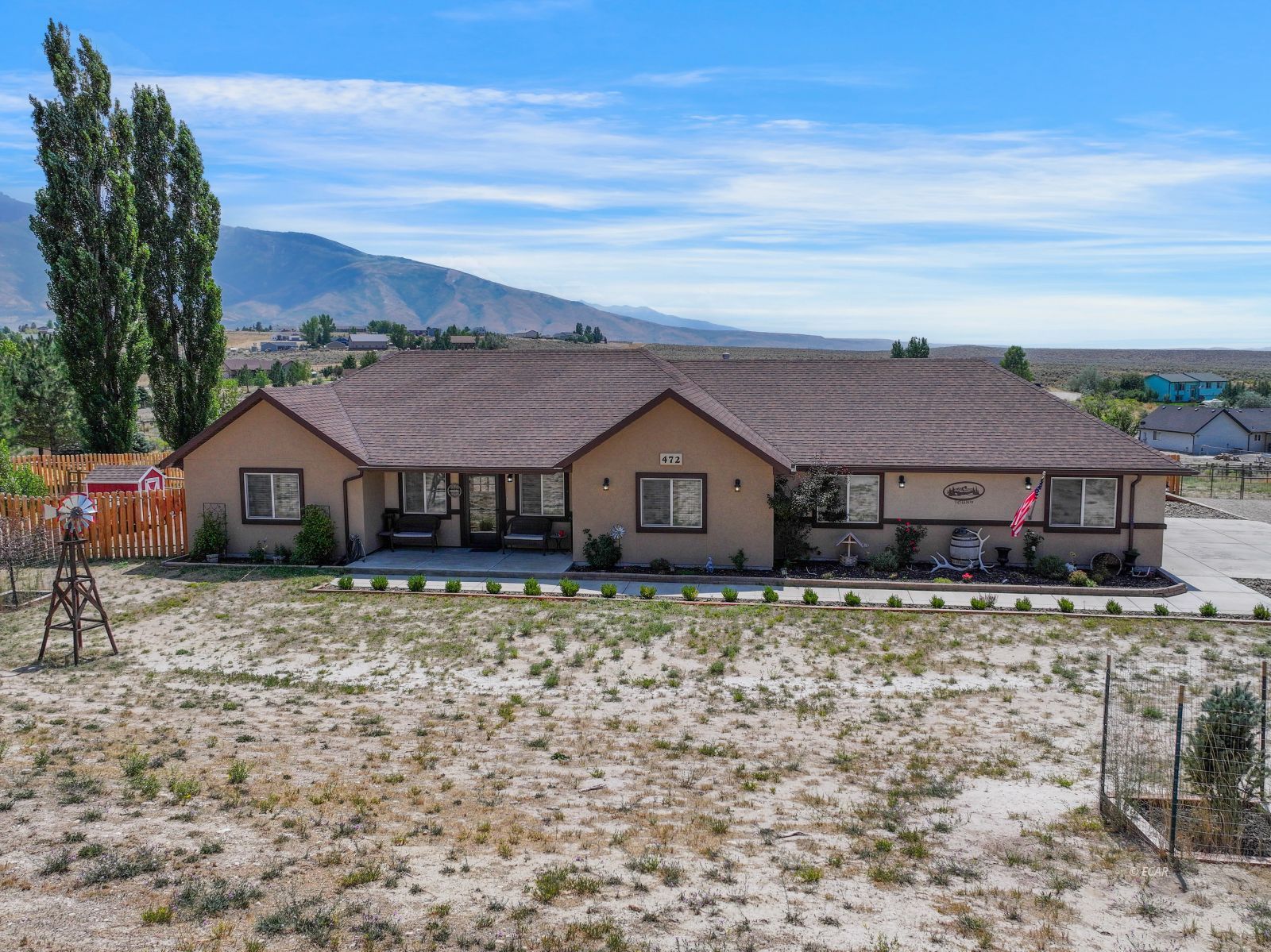 472 blue jay drive, spring creek,  NV 89815