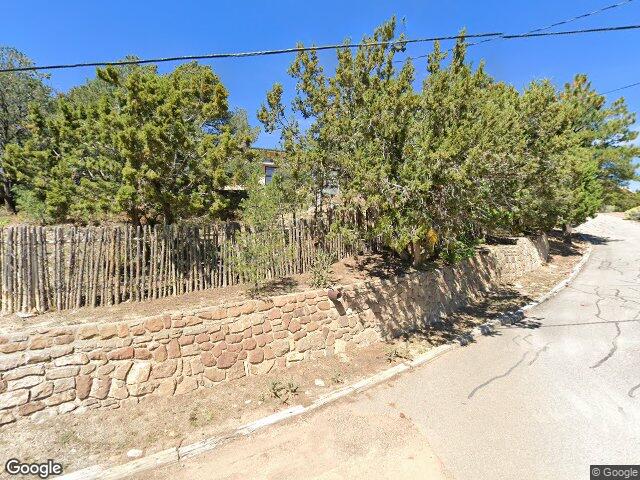 1661 cerro gordo rd #e
                                ,Unit Unit E, santa fe,  NM 87501