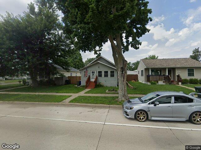 192 15th ave sw, cedar rapids,  IA 52404
