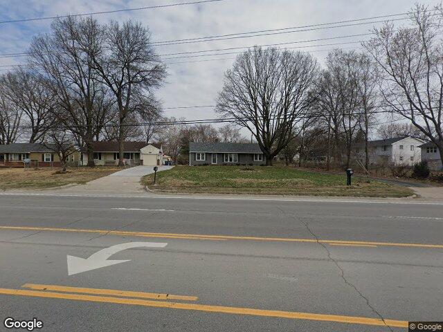 112 s village dr, liberty,  MO 64068