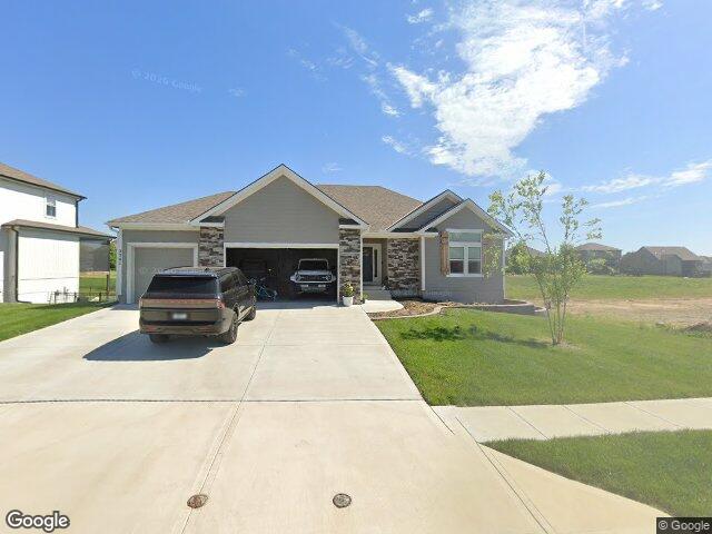 2335 foxtail dr, kearney,  MO 64060