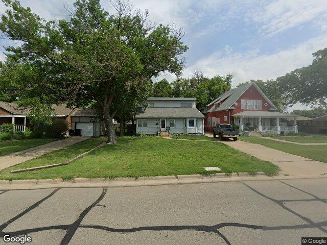 225 e claflin ave, salina,  KS 67401