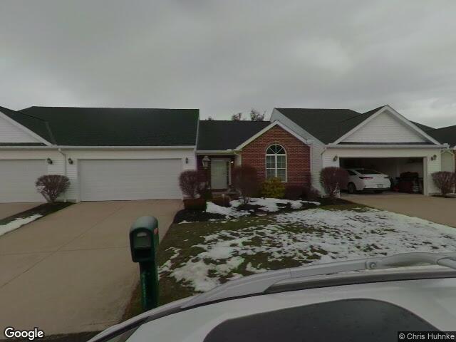 5681 jason oval, medina,  OH 44256