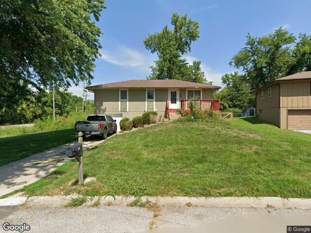 100 sherri ln, excelsior springs,  MO 64024
