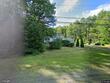 41 river rd, boothbay,  ME 04537