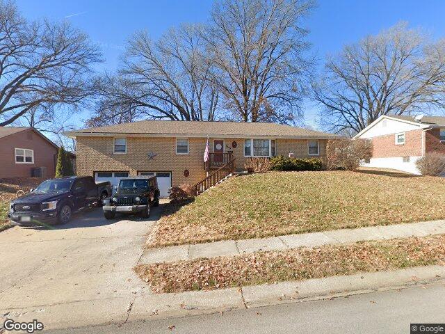 8606 ne boone st, kansas city,  MO 64155