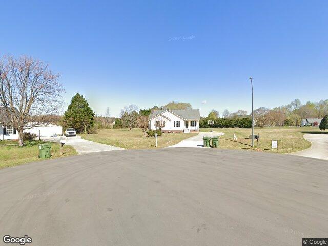 108 eddy ct, benson,  NC 27504