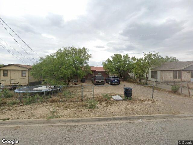 3151 mack cir, eagle pass,  TX 78852