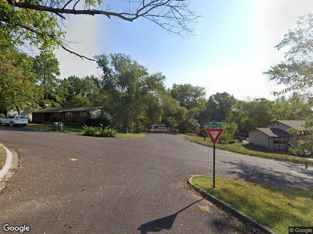 1940 w west way, columbia,  MO 65203