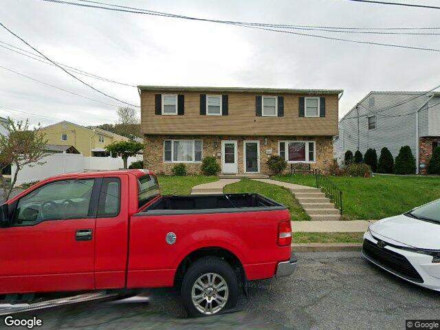 3341 raymond st, reading,  PA 19605