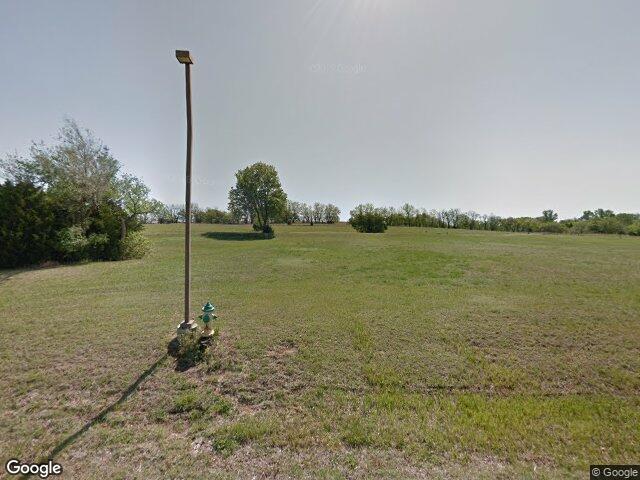 2541 angus ln, salina,  KS 67401