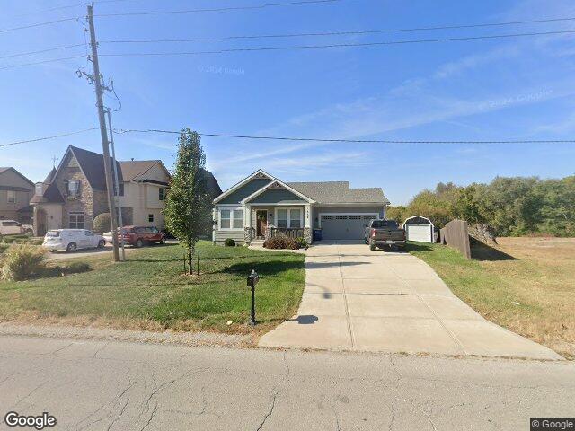 1650 southview dr, liberty,  MO 64068