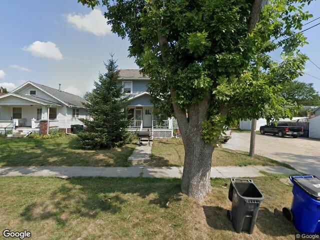 1624 greene ave ne, cedar rapids,  IA 52402