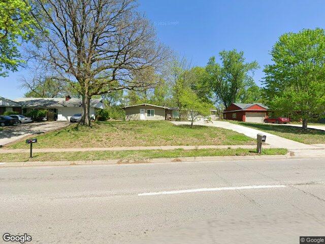 7132 parallel pkwy, kansas city,  KS 66112
