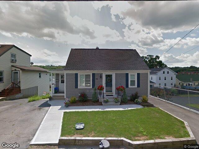 26 urquhart st, west warwick,  RI 02893