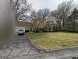 829 w 54th ter, kansas city,  MO 64112