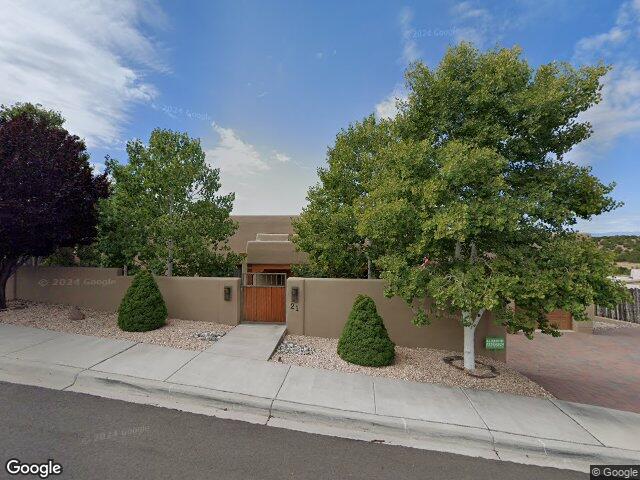 21 camino barranca, santa fe,  NM 87507