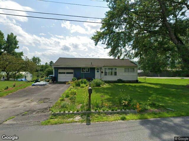 2 daniels dr, barre,  VT 05641