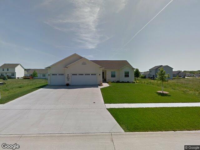 202 jasper st, marion,  IA 52302