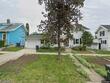 1813 3rd ave se, cedar rapids,  IA 52403