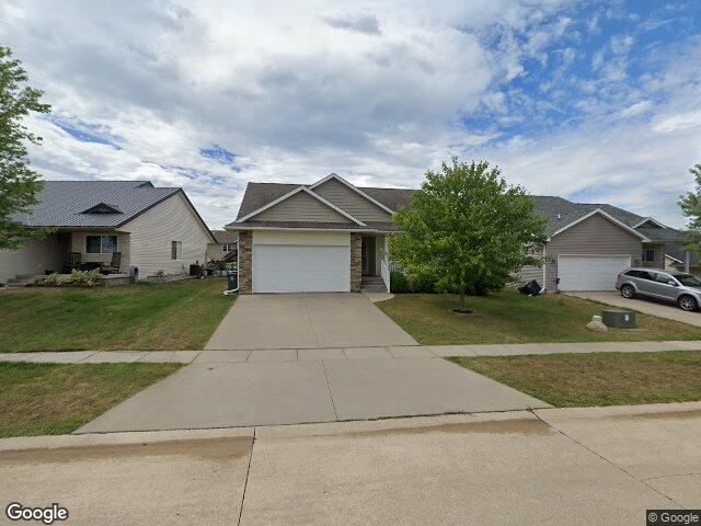 129 brighton cir sw, cedar rapids,  IA 52404