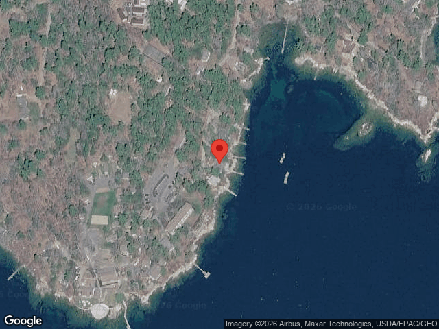 68 wall point rd, boothbay harbor,  ME 04538
