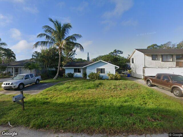 3816 se middle st, stuart,  FL 34997