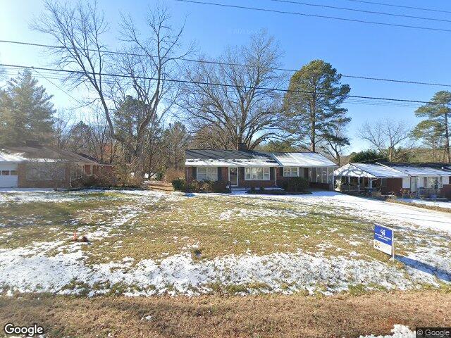 1205 oakridge ave, henderson,  NC 27536