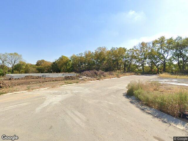 2403 larkspur drive, kearney,  MO 64060