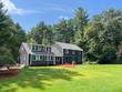 17 apple blossom dr, londonderry,  NH 03053