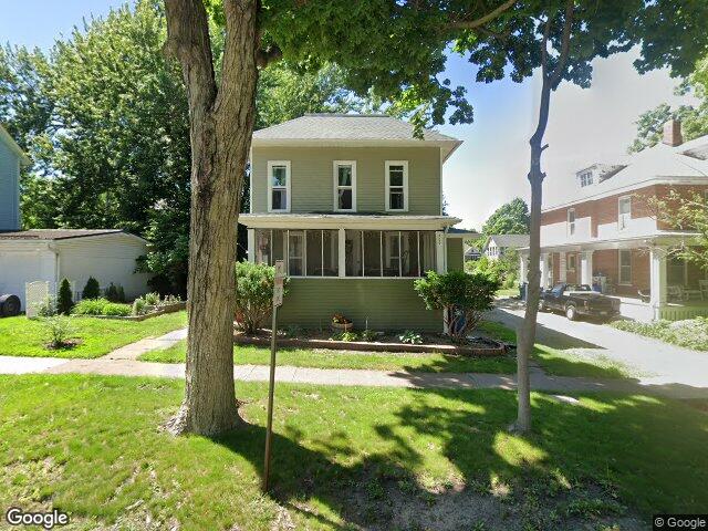 209 5th ave nw, mount vernon,  IA 52314