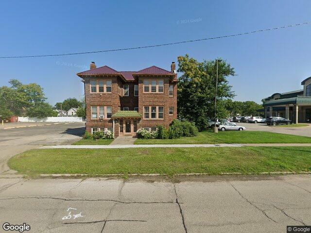 1630 1st ave ne, cedar rapids,  IA 52402