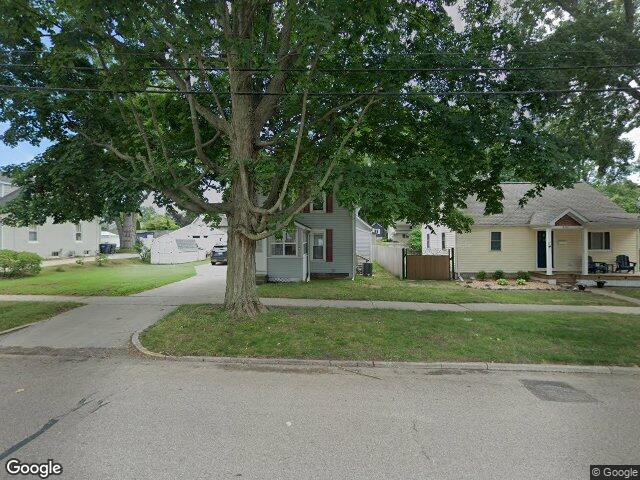 834 conger st, south haven,  MI 49090