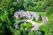 1021 hillcrest rd, ridgewood,  NJ 07450