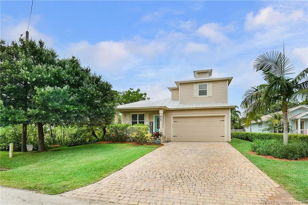 923 sw 29th st, palm city,  FL 34990